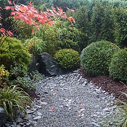 Trockenbachlauf im japanischen Garten